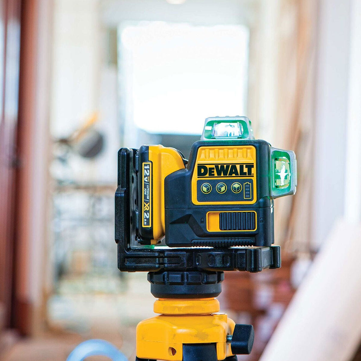 Dewalt DW089LG 12-Line 3x360° Green Beam Cross Line Laser Level, 12V Lithium-Ion