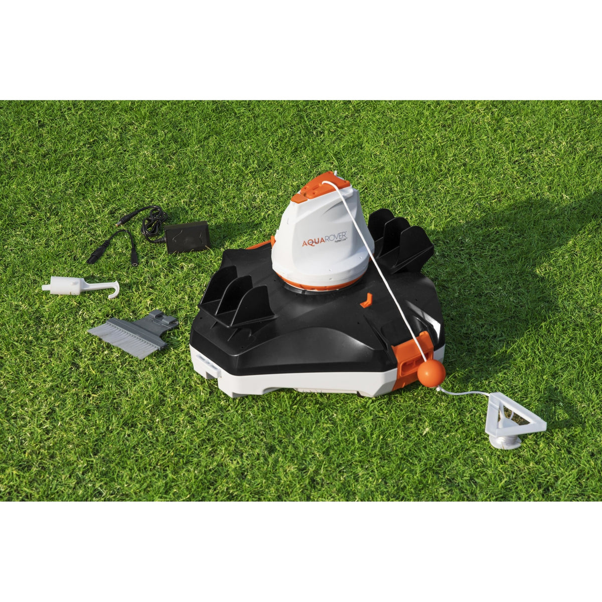 Bestway Aqua Rover Cordless Pool Cleaning Robot 58622