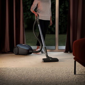 Electrolux Pure D8.2 PD82-8DB Vacuum Cleaner