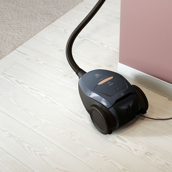Electrolux Pure D8.2 PD82-8DB Vacuum Cleaner