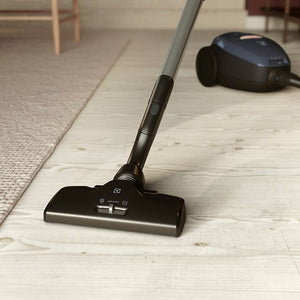 Electrolux Pure D8.2 PD82-8DB Vacuum Cleaner