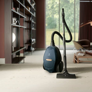Electrolux Pure D8.2 PD82-8DB Vacuum Cleaner
