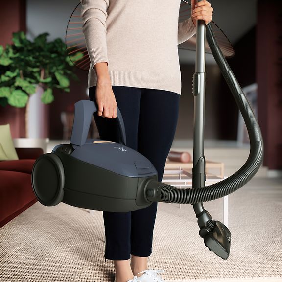 Electrolux Pure D8.2 PD82-8DB Vacuum Cleaner
