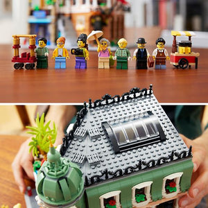 LEGO Creator Expert 10297 Boutique Hotel Building Set