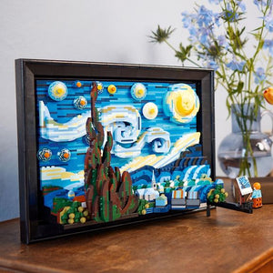 LEGO Ideas 21333 - Vincent van Gogh – The Starry Night