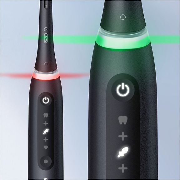 Oral-B iO Series 5s Electric Toothbrush, Black