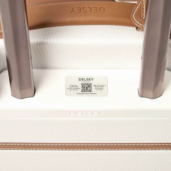 Delsey Chatelet Air 2.0 55 cm Suitcase, White