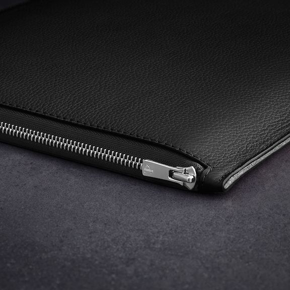 Woolnut Leather Folio Sleeve for 13/14" MacBook, Black