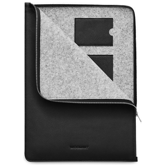 Woolnut Leather Folio Sleeve for 16-inch MacBook Pro, Black