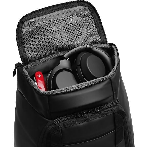 Db Hugger Backpack 30L, Sand Grey