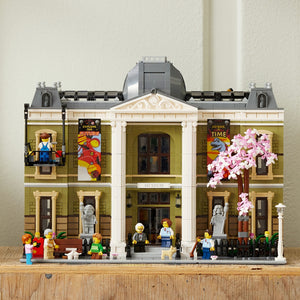 LEGO Icons Natural History Museum 10326