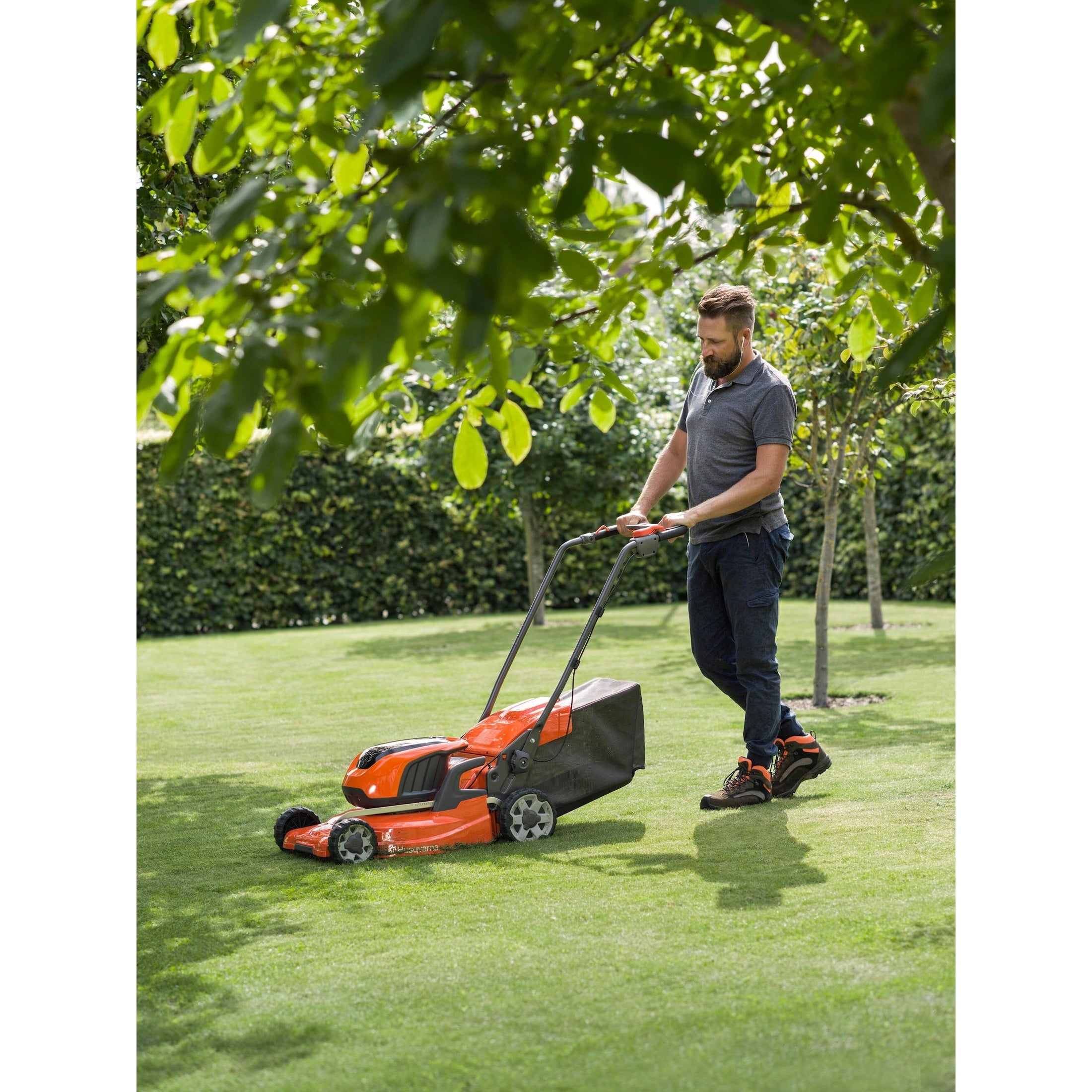 Husqvarna LC141C Electric Lawn Mower