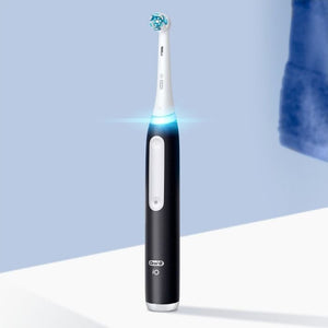 Oral-B iO Series 3 Matt Black Electric Toothbrush