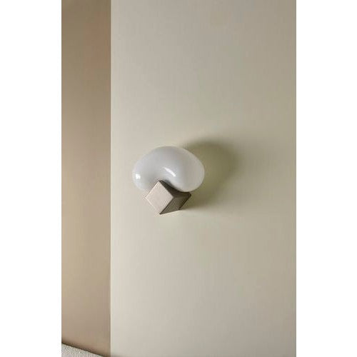 ENO Studio Béluga Wall Lamp Silver