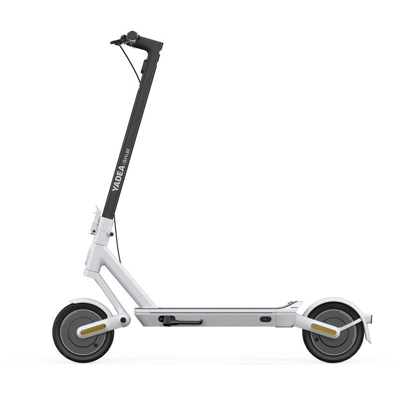 Yadea Artist Kickscooter, White