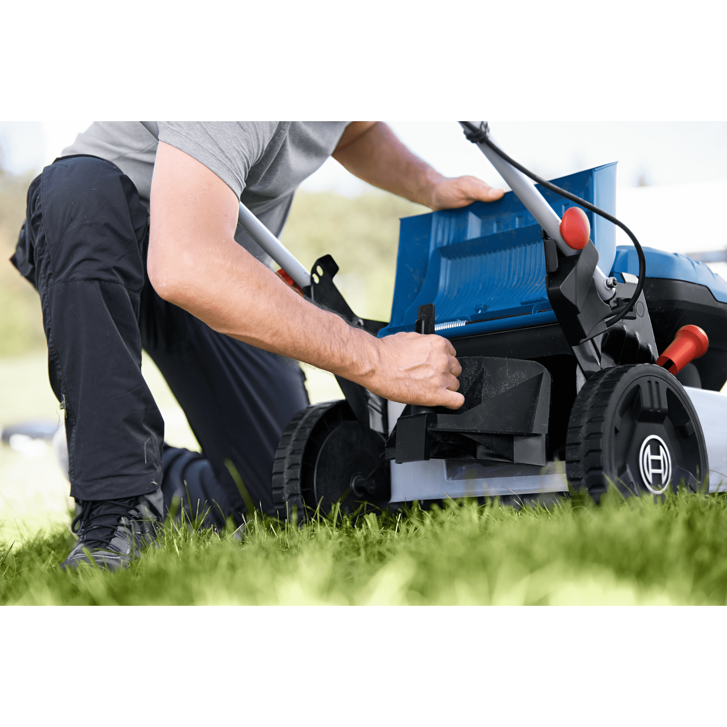 Bosch Cordless Lawn Mower GRA 18V2-46 Solo