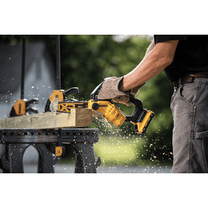 DeWalt DCMPS520N 18V XR Cordless Pruning Chainsaw, 20 cm