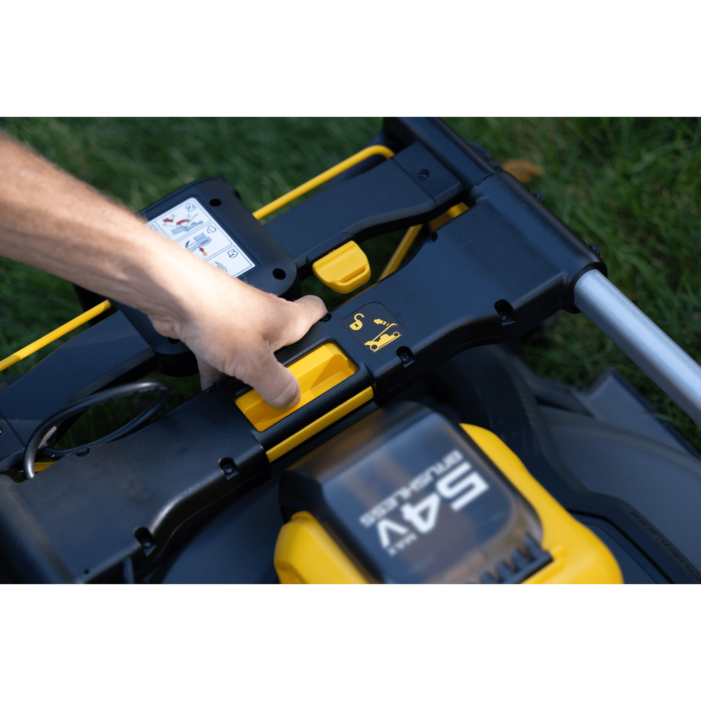 DeWalt DCMWP500N 54V XR FLEXVOLT 53cm Cordless Push Lawn Mower, Body Only