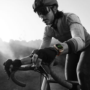 Apple Watch Ultra 2 49mm Titanium Trail Loop