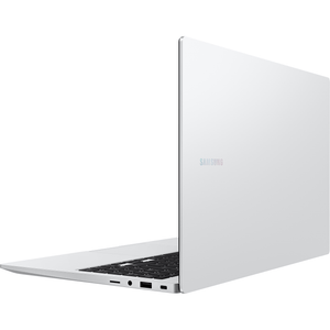 Samsung Book4 Silver 15 /Intel Core 5/8GB/256GB
