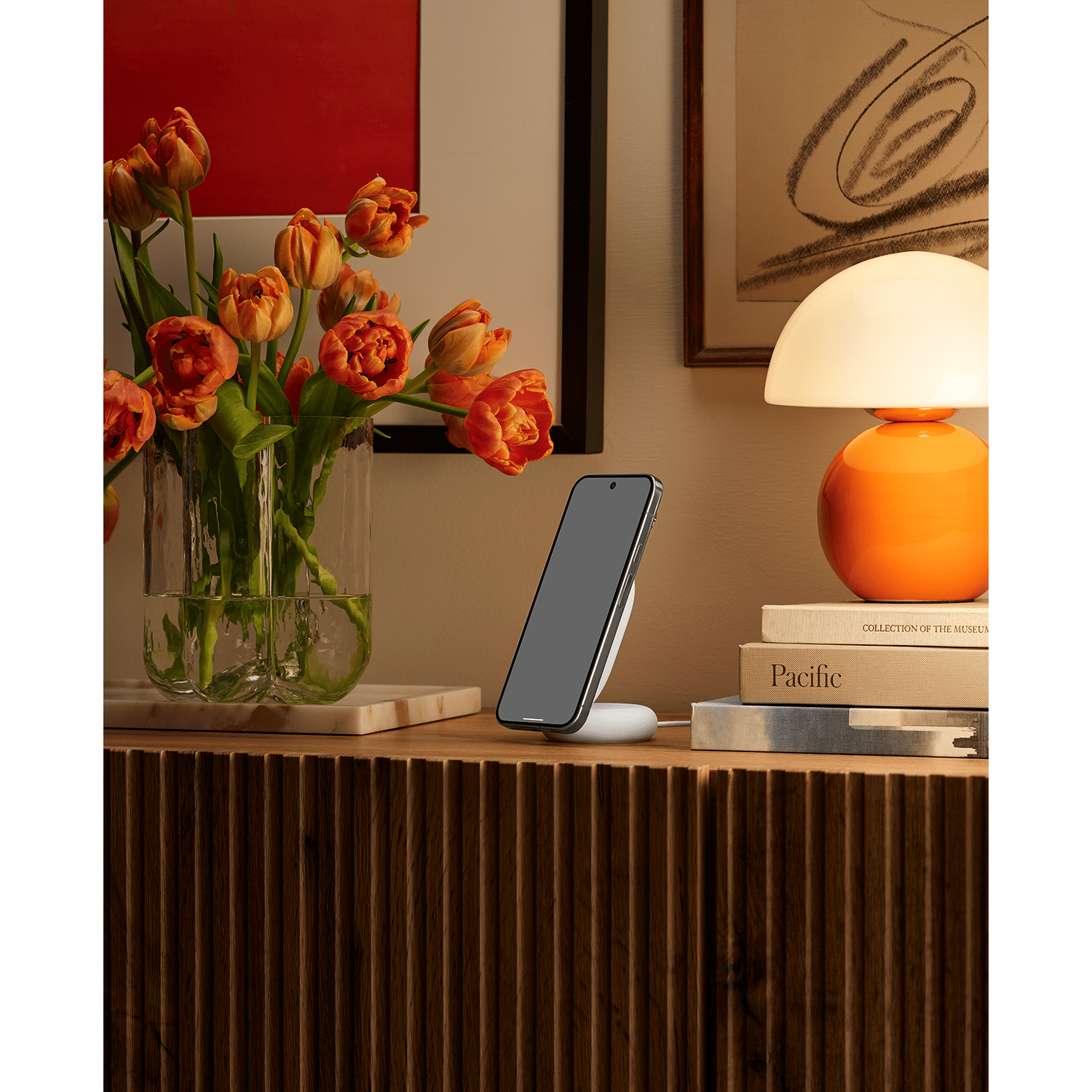 Google Qi2 Wireless Charger with Stand