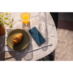 Motorola Moto G06, Pantone Tapestry Blue