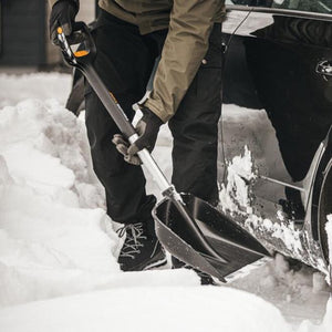 Snow shovel Fiskars X-Series Car Telescopic, 98.7 cm x 29 cm, polymer
