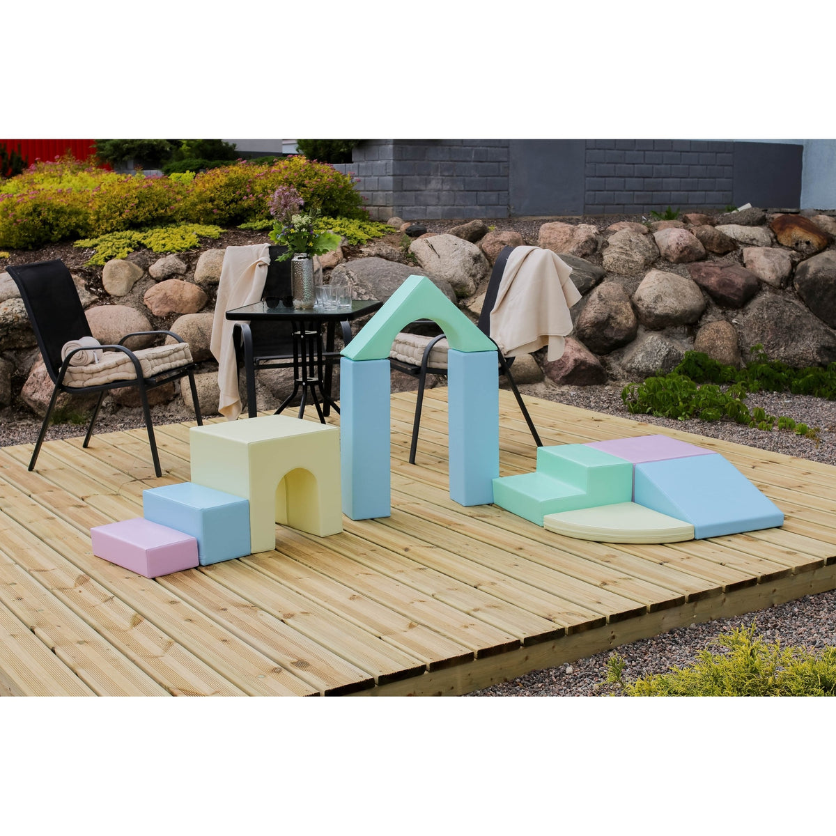 Iglu 10-Piece Soft Block Play Set, Multicolor