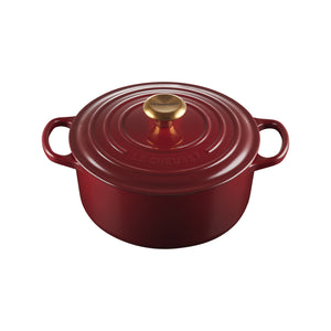 Le Creuset Signature Garnet Cast Iron 28cm Round Casserole