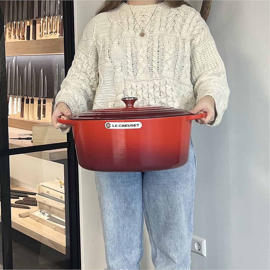 Le Creuset Signature Roaster Oval 40 cm Cherry Red