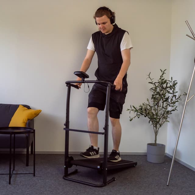 React Walking and Running Treadmill, Black