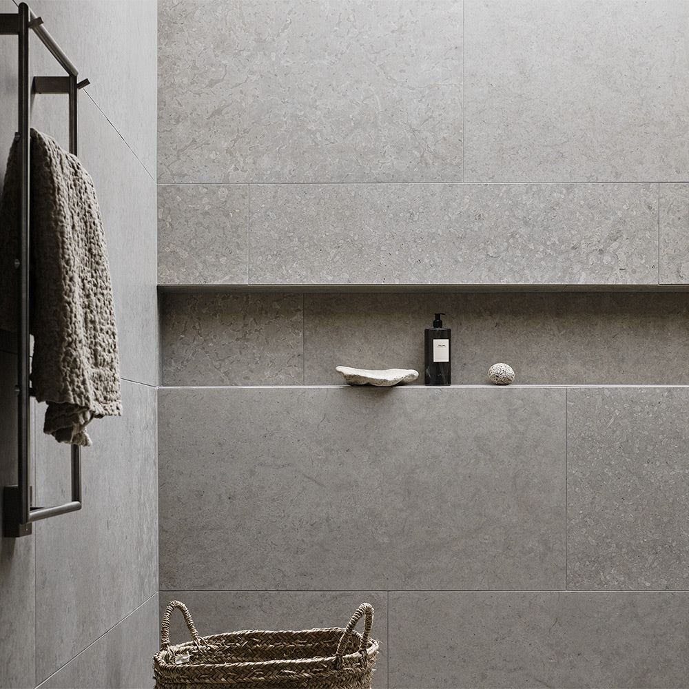 Bricmate J1515 Runö Light Grey Porcelain Stoneware Tile 15x15 cm
